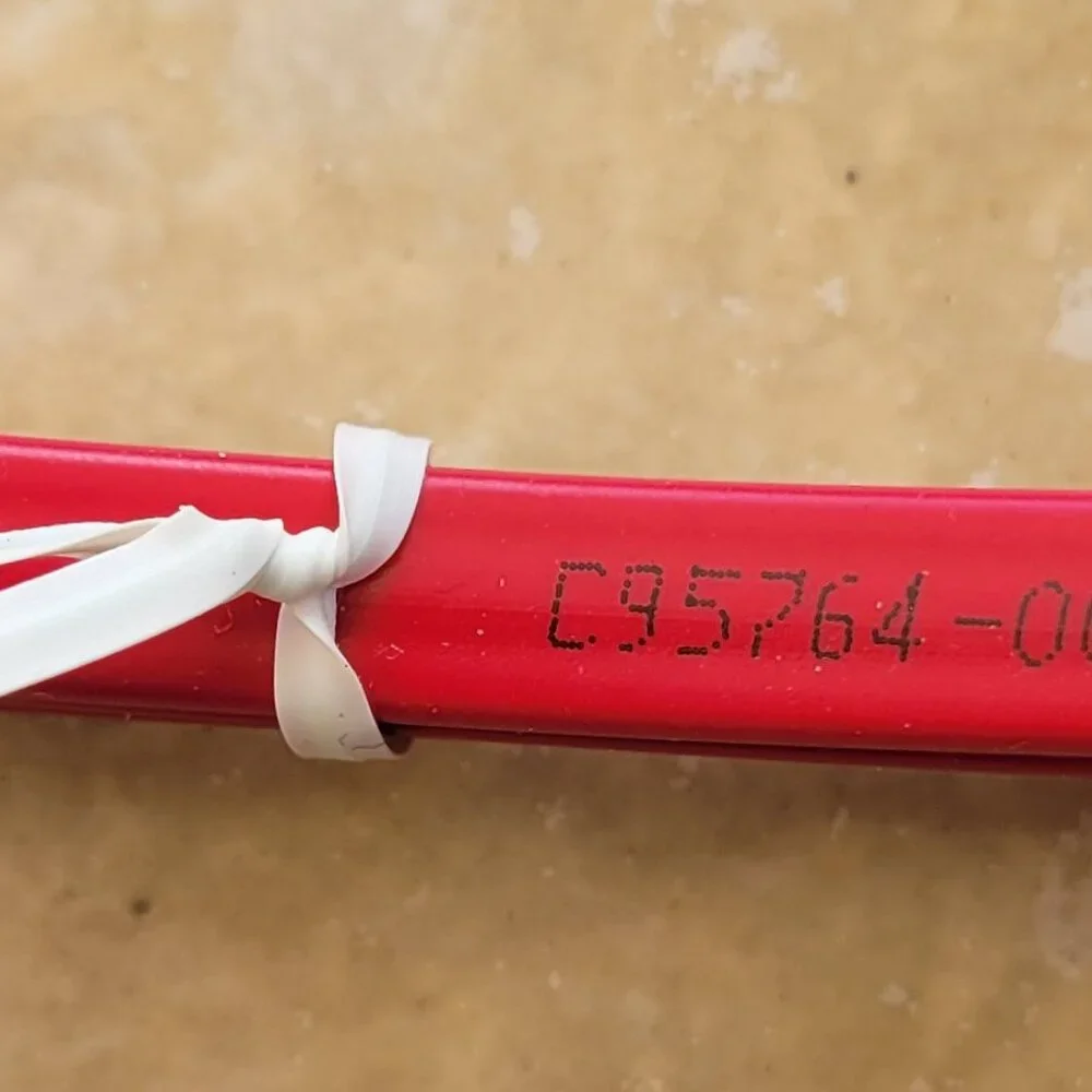 Foxconn C95764-001 SATA Cable 0941